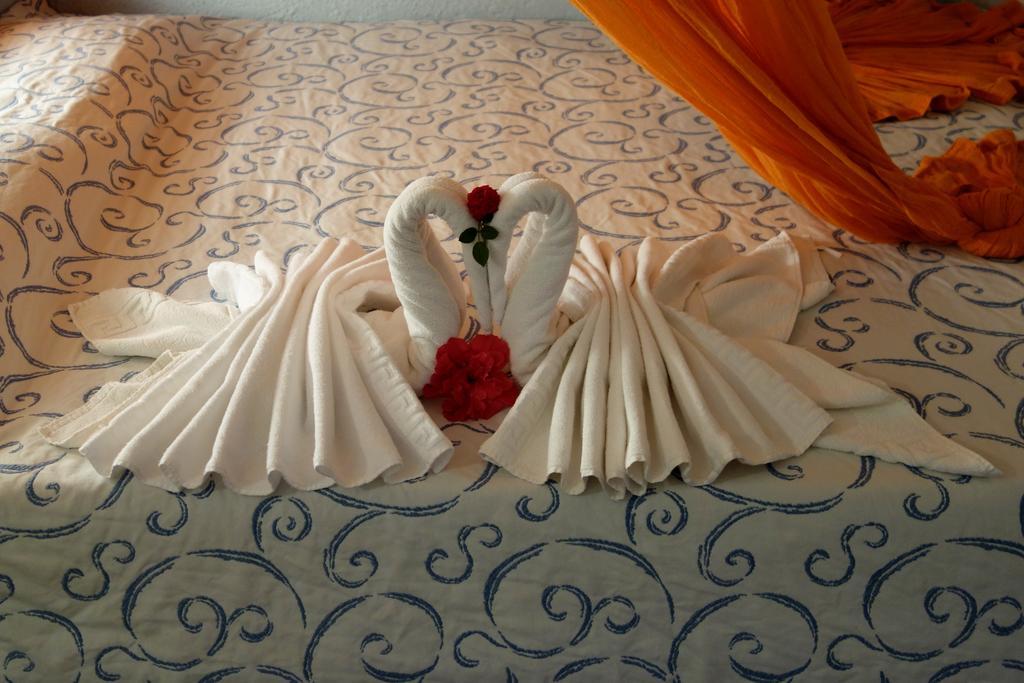 Cretan Village Hotel Amoudara  Bagian luar foto