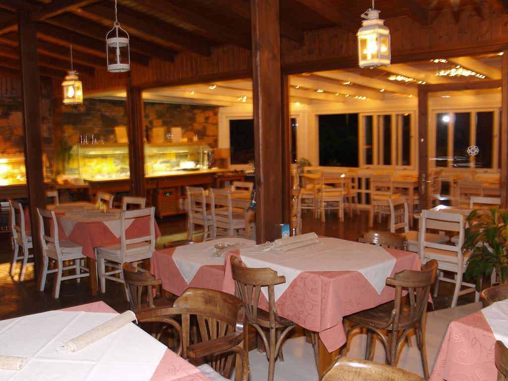 Cretan Village Hotel Amoudara  Bagian luar foto